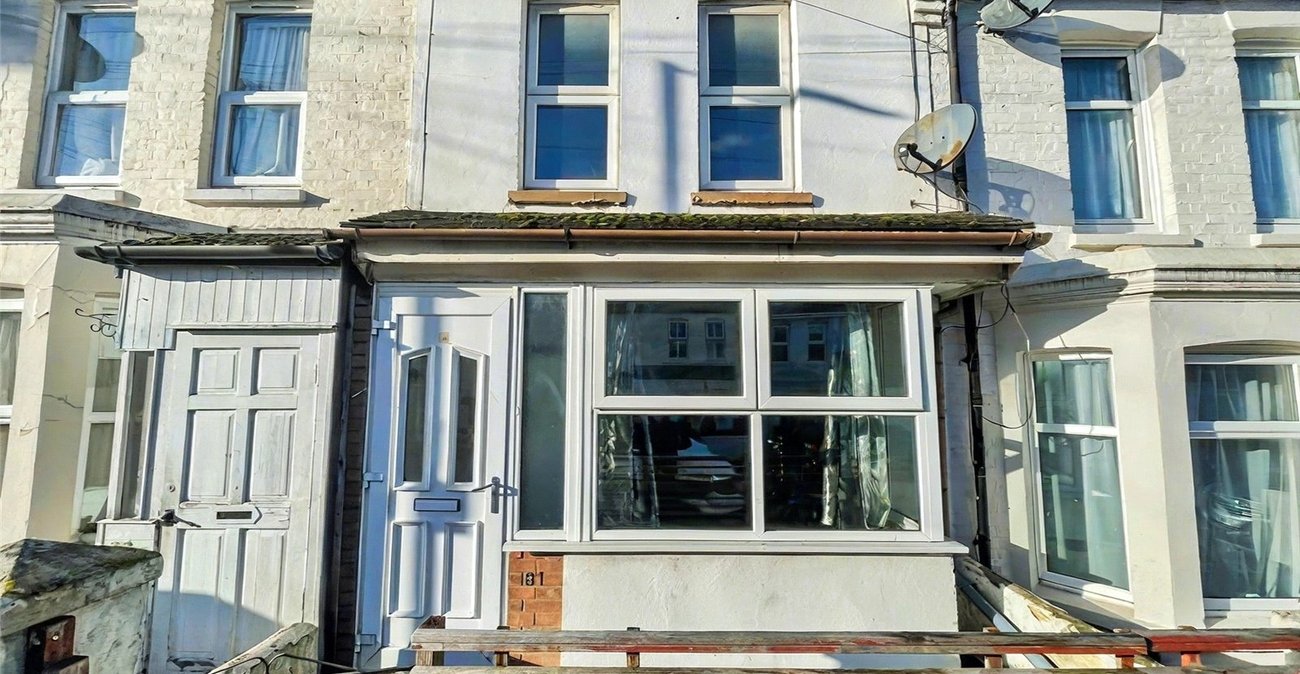 3 bedroom house for sale in Gillingham | Robinson Michael & Jackson