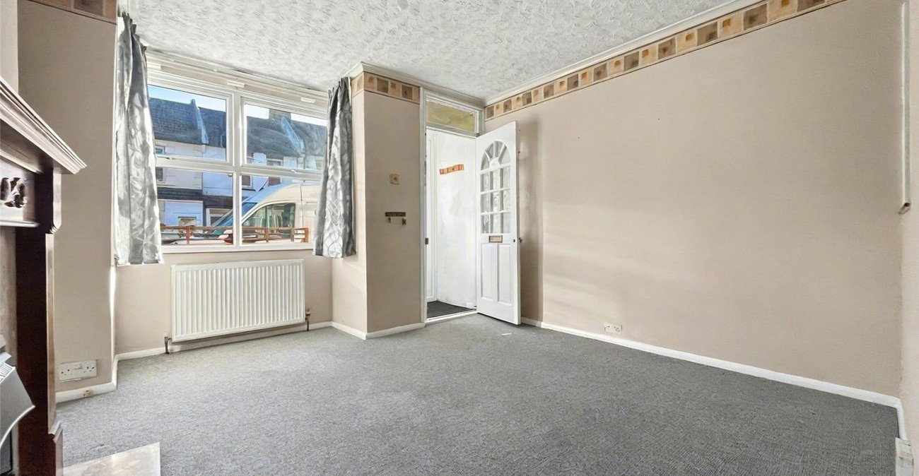 3 bedroom house for sale in Gillingham | Robinson Michael & Jackson
