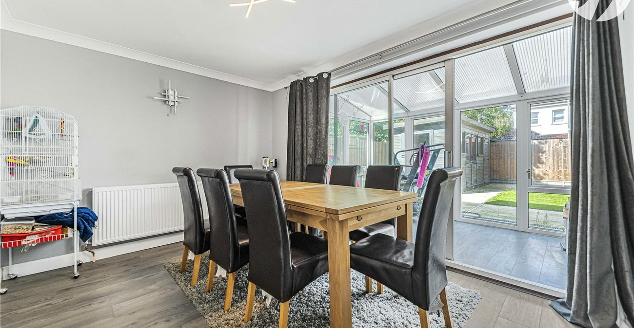 4 bedroom house for sale in Swanscombe | Robinson Jackson