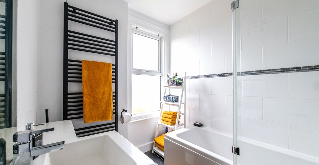 2 bedroom house for sale in Maidstone | Robinson Michael & Jackson