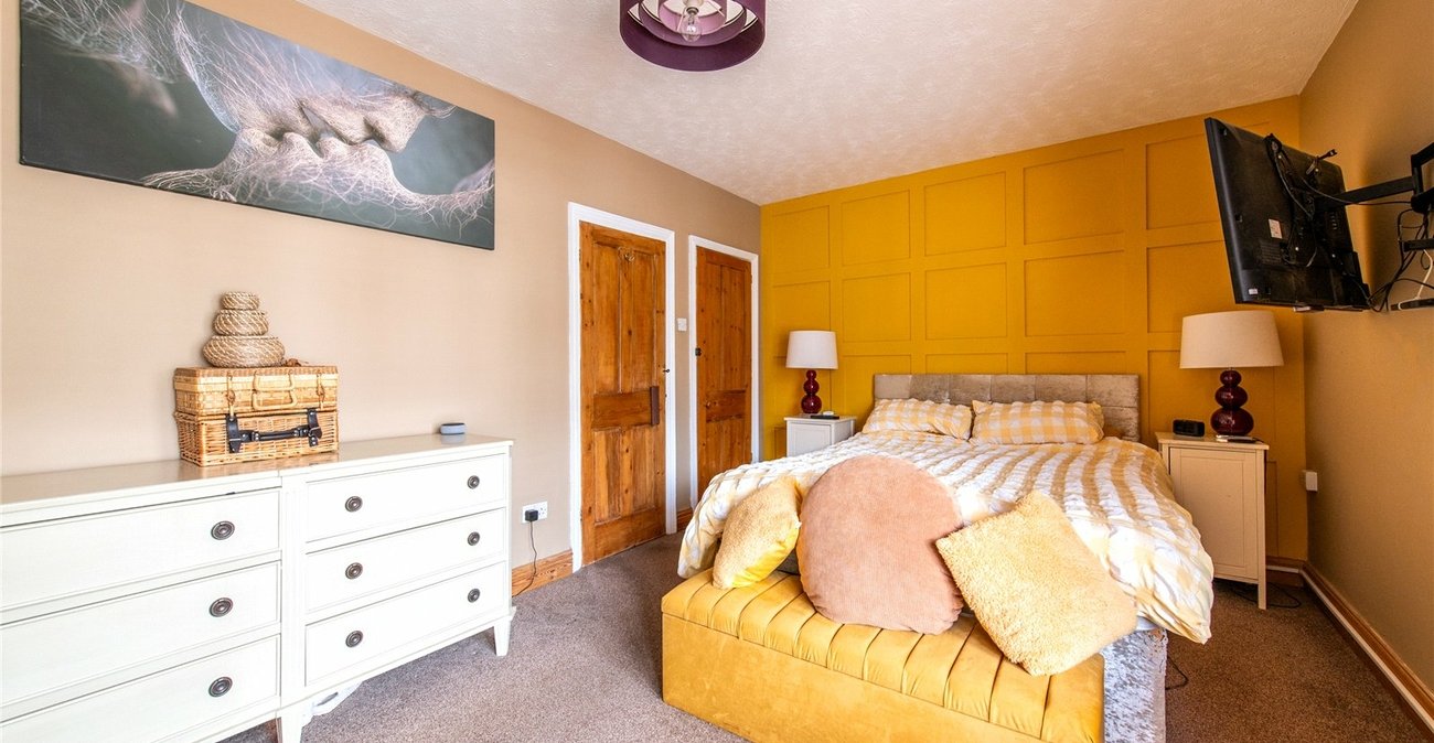 2 bedroom house for sale in Maidstone | Robinson Michael & Jackson