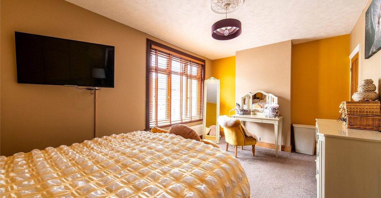 2 bedroom house for sale in Maidstone | Robinson Michael & Jackson