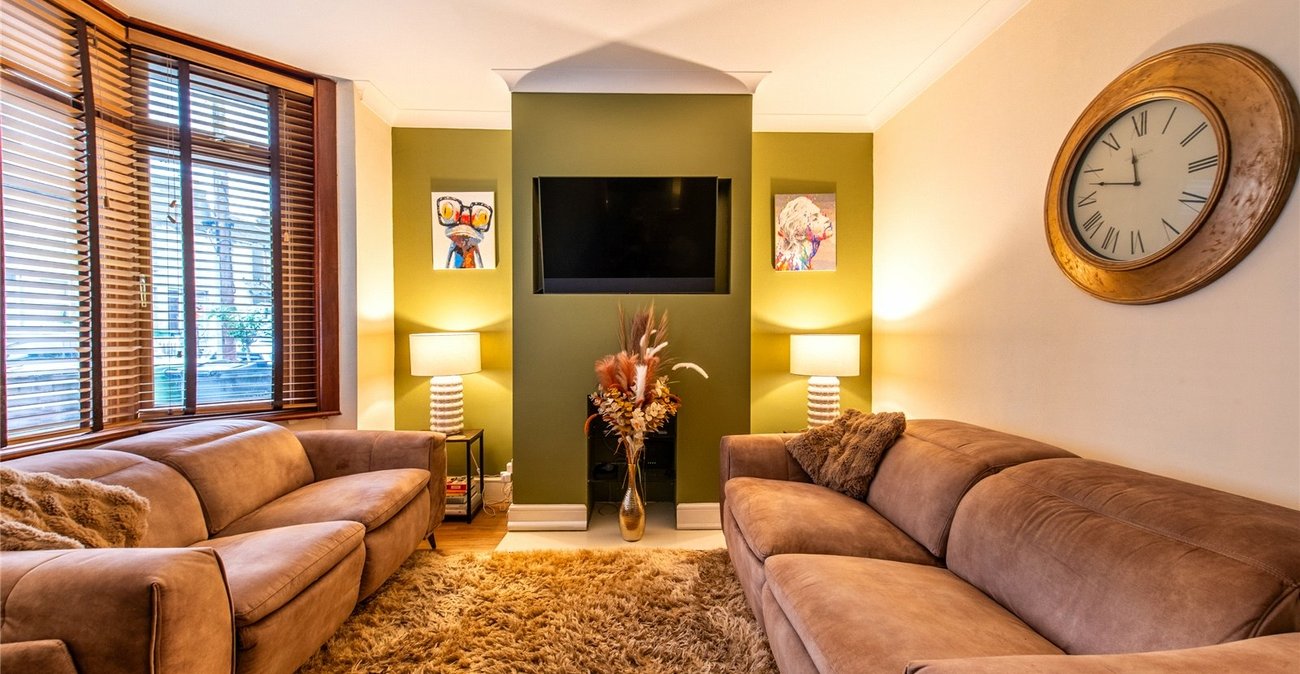 2 bedroom house for sale in Maidstone | Robinson Michael & Jackson