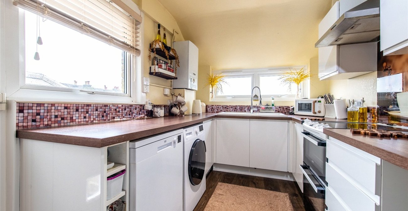 2 bedroom house for sale in Maidstone | Robinson Michael & Jackson