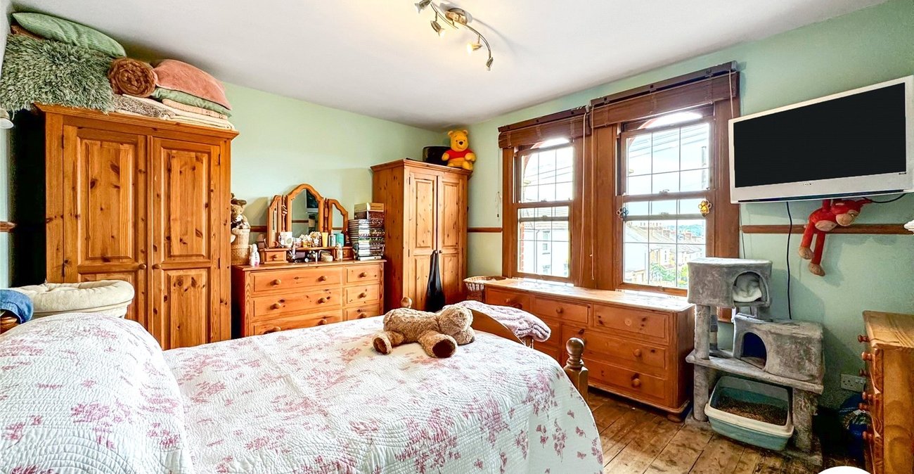 2 bedroom house for sale in Maidstone | Robinson Michael & Jackson