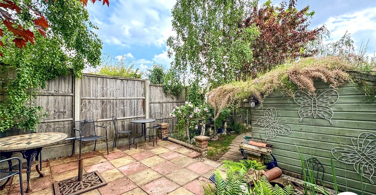 2 bedroom house for sale in Maidstone | Robinson Michael & Jackson
