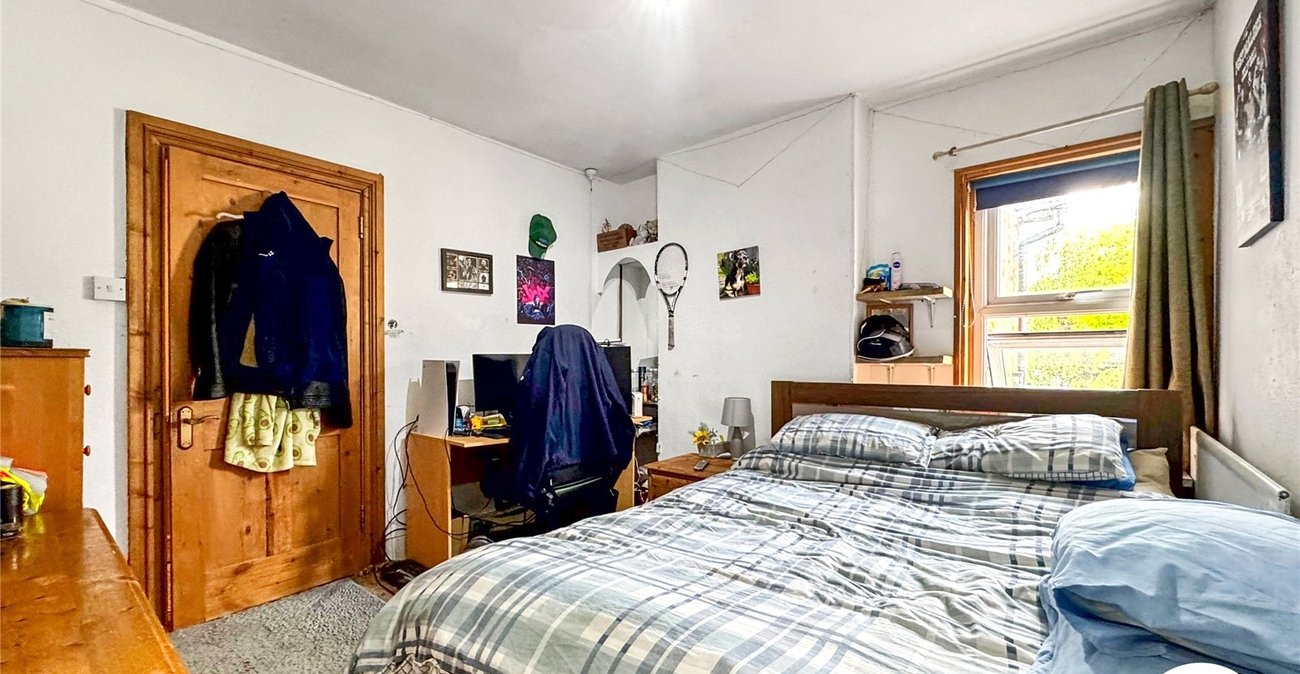 2 bedroom house for sale in Maidstone | Robinson Michael & Jackson
