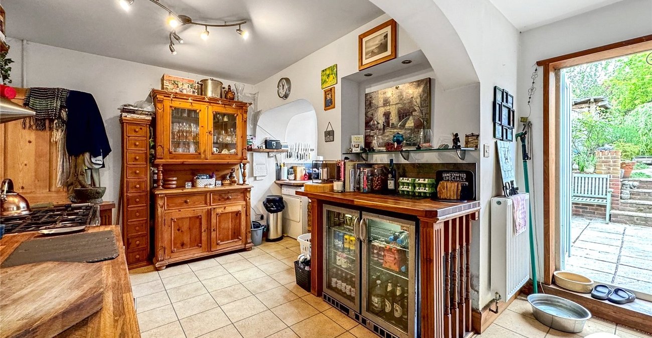 2 bedroom house for sale in Maidstone | Robinson Michael & Jackson