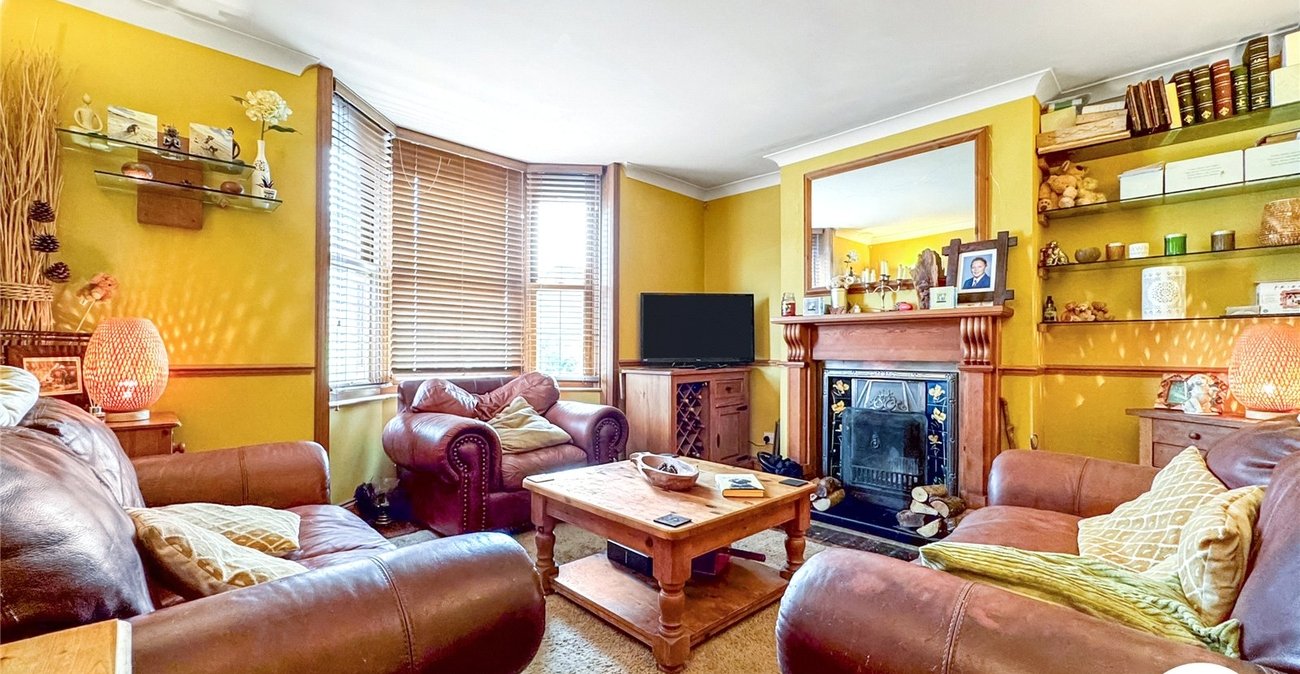 2 bedroom house for sale in Maidstone | Robinson Michael & Jackson