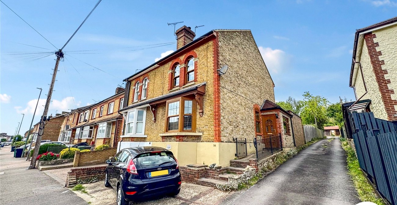 2 bedroom house for sale in Maidstone | Robinson Michael & Jackson