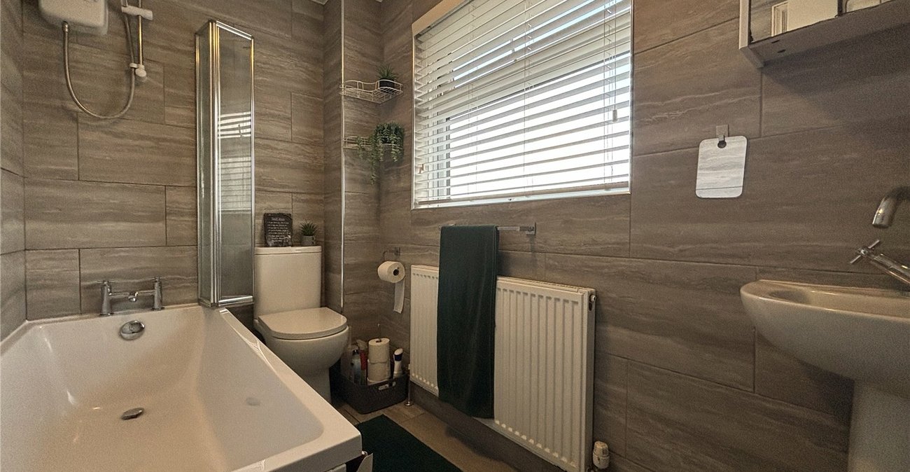 3 bedroom house for sale in Lordswood | Robinson Michael & Jackson