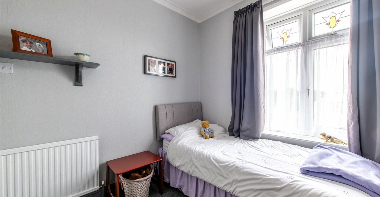 3 bedroom house for sale in Minster on Sea | Robinson Michael & Jackson