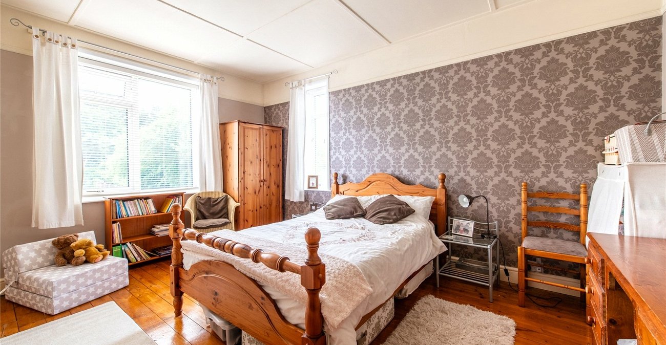 3 bedroom house for sale in Minster on Sea | Robinson Michael & Jackson