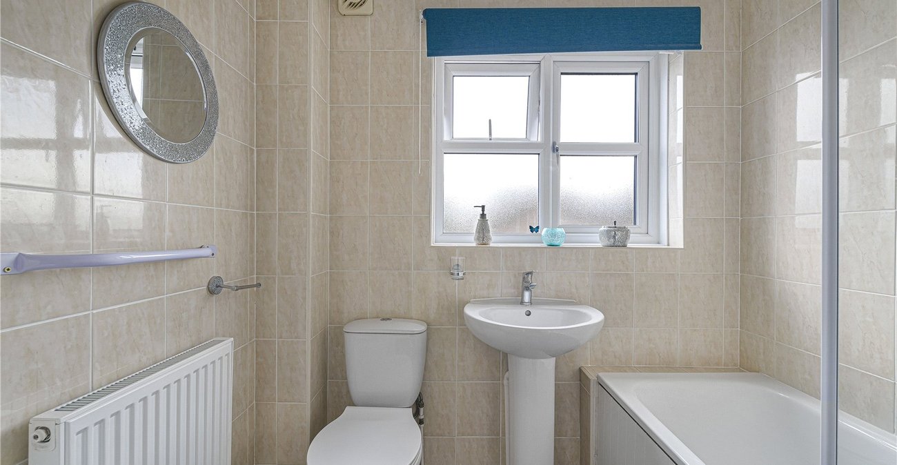 3 bedroom house for sale in West Dartford | Robinson Jackson
