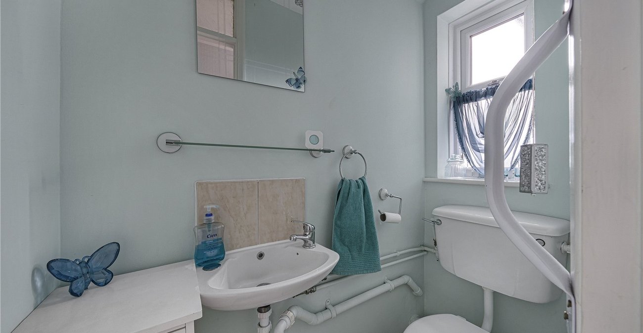 3 bedroom house for sale in West Dartford | Robinson Jackson