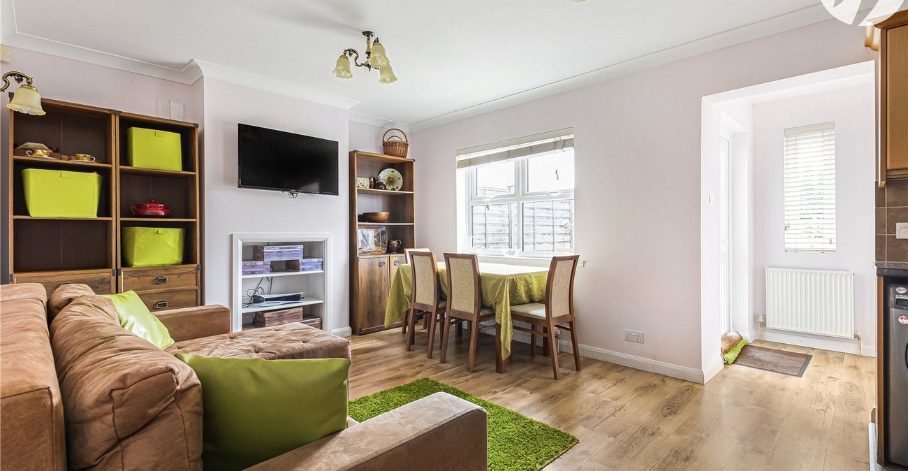 3 bedroom house for sale in Northfleet | Robinson Michael & Jackson