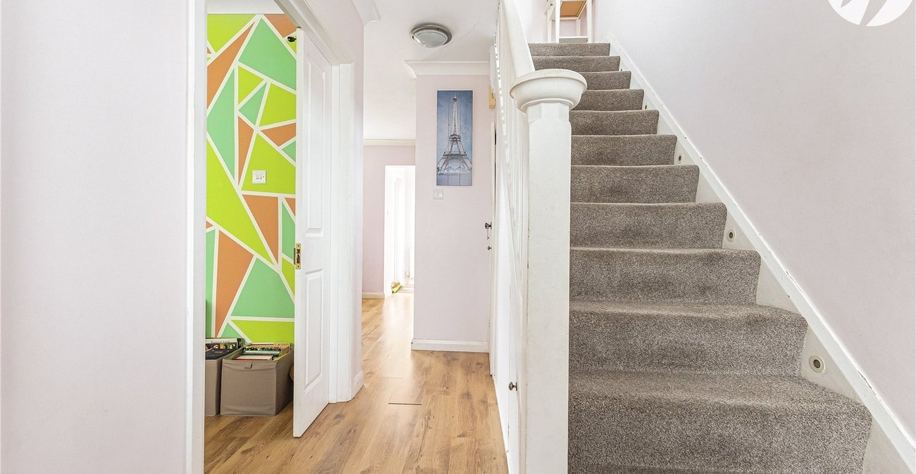 3 bedroom house for sale in Northfleet | Robinson Michael & Jackson