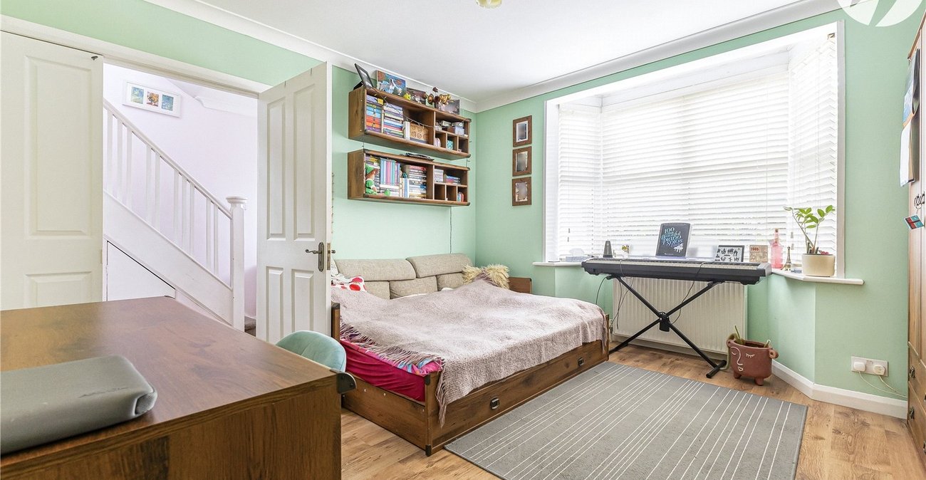 3 bedroom house for sale in Northfleet | Robinson Michael & Jackson