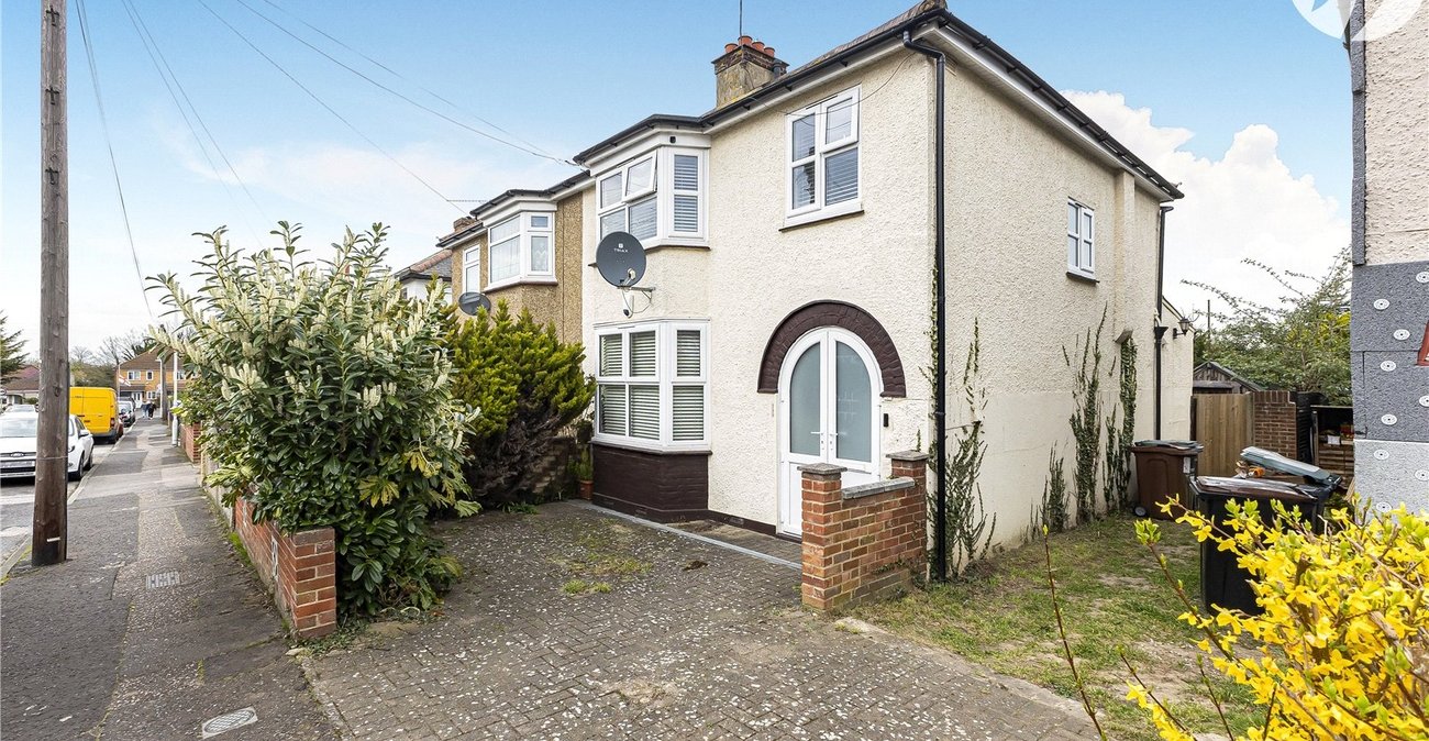 3 bedroom house for sale in Northfleet | Robinson Michael & Jackson