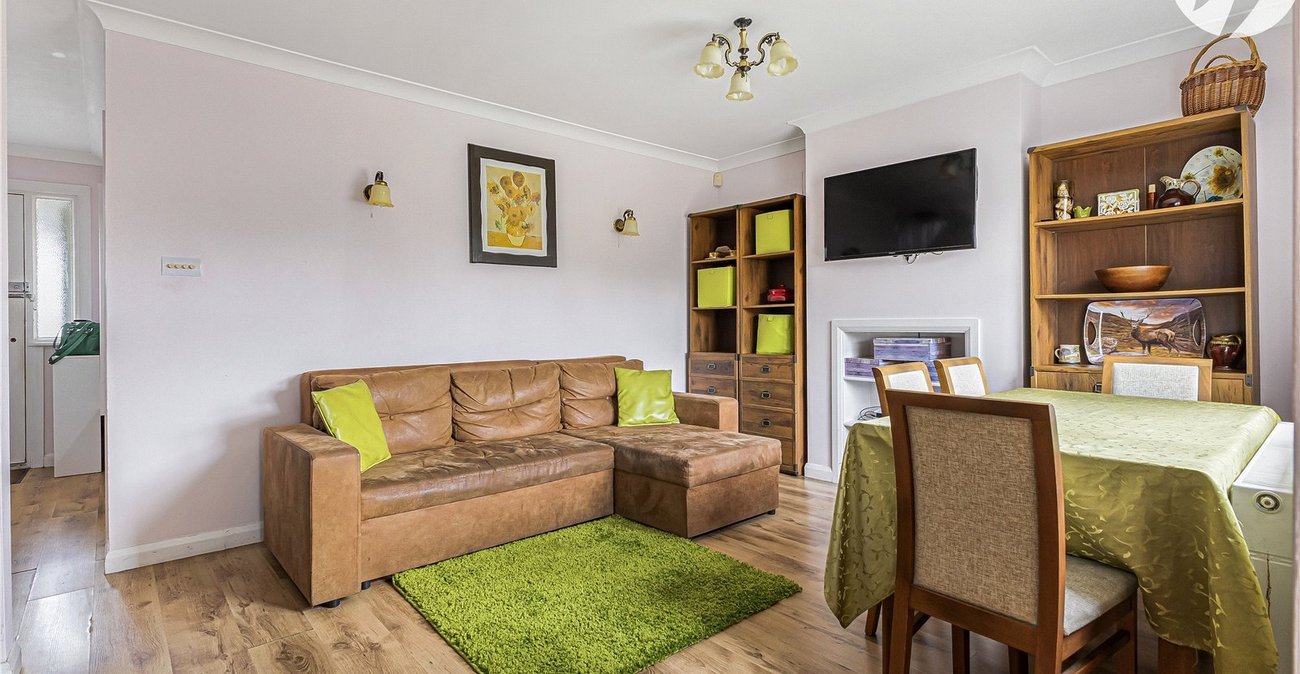 3 bedroom house for sale in Northfleet | Robinson Michael & Jackson