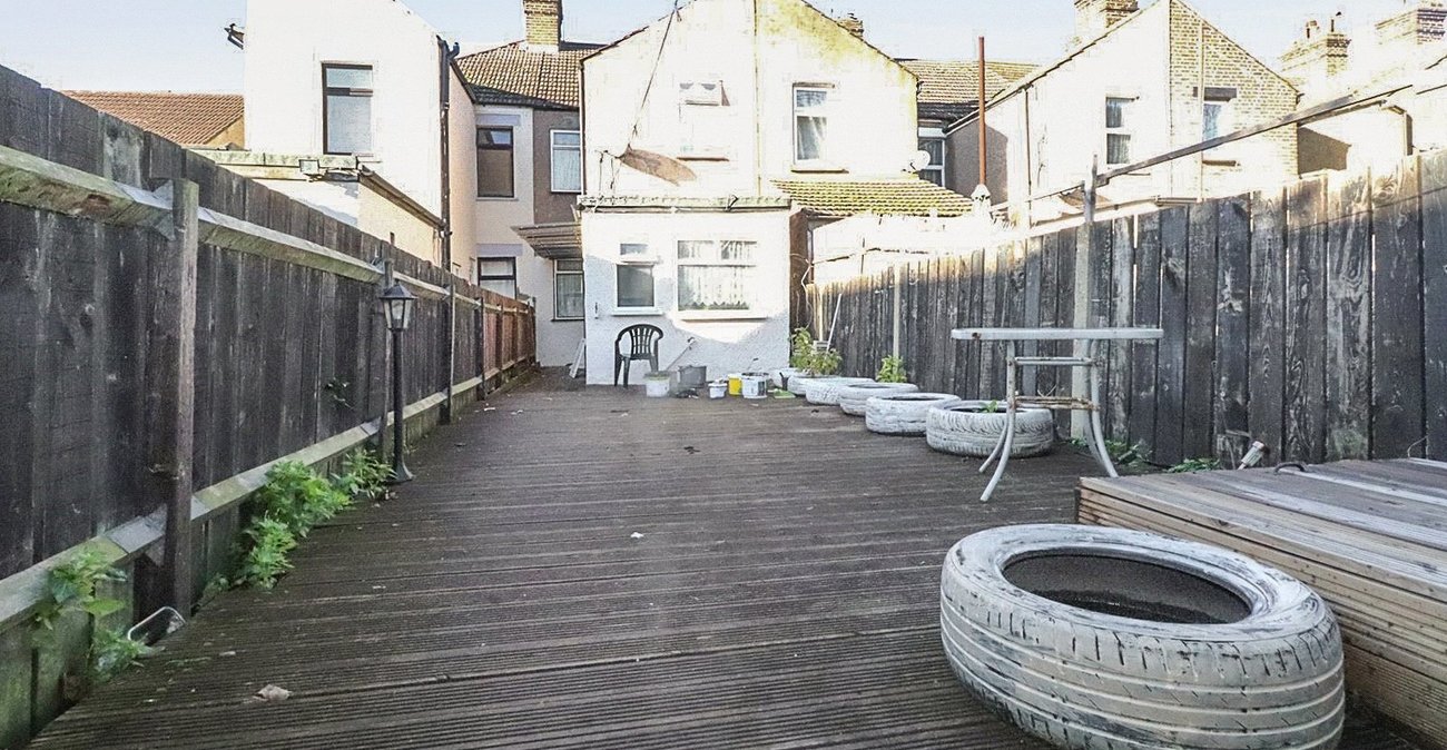 3 bedroom house for sale in Belvedere | Robinson Jackson