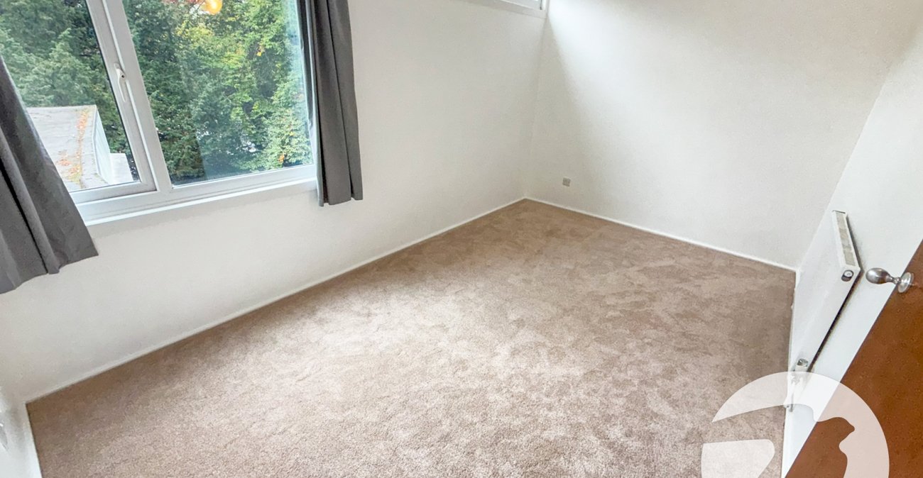 2 bedroom property for sale in Court Road | Robinson Jackson