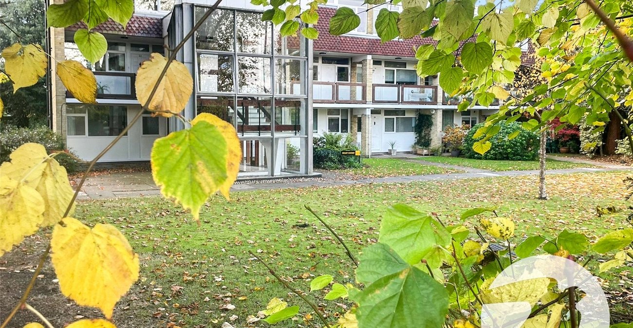 2 bedroom property for sale in Court Road | Robinson Jackson