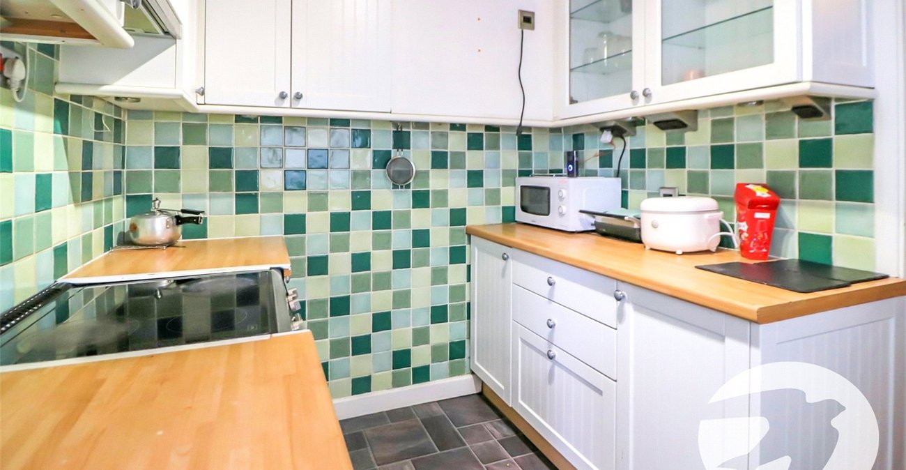 3 bedroom house for sale in Erith | Robinson Jackson