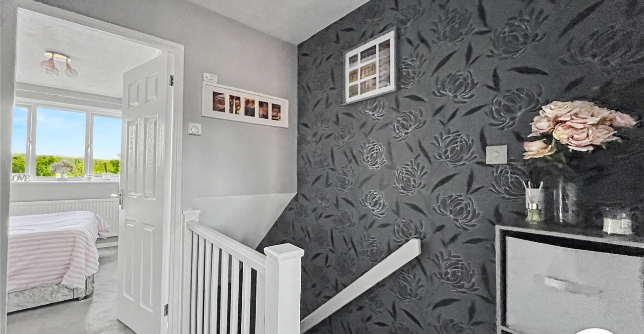 2 bedroom house for sale in Chatham | Robinson Michael & Jackson
