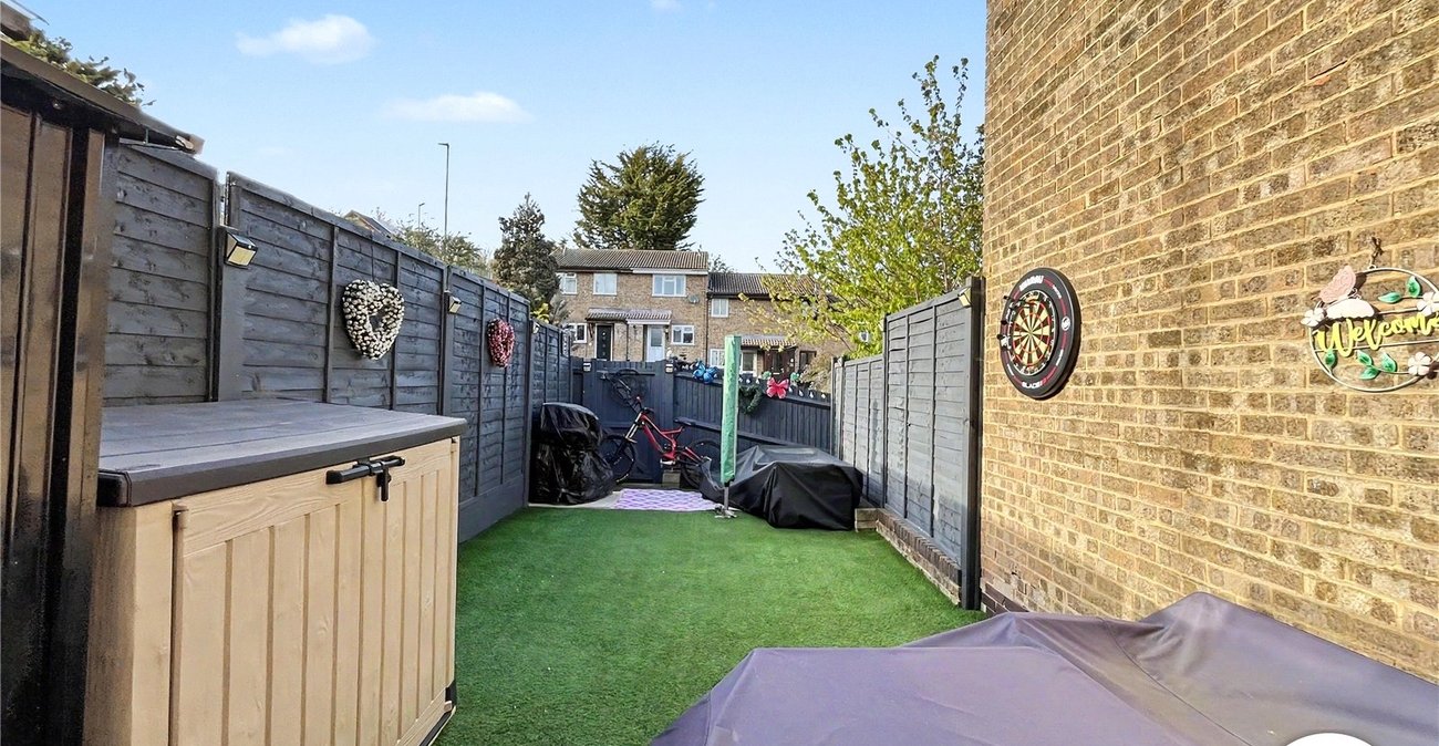 2 bedroom house for sale in Chatham | Robinson Michael & Jackson