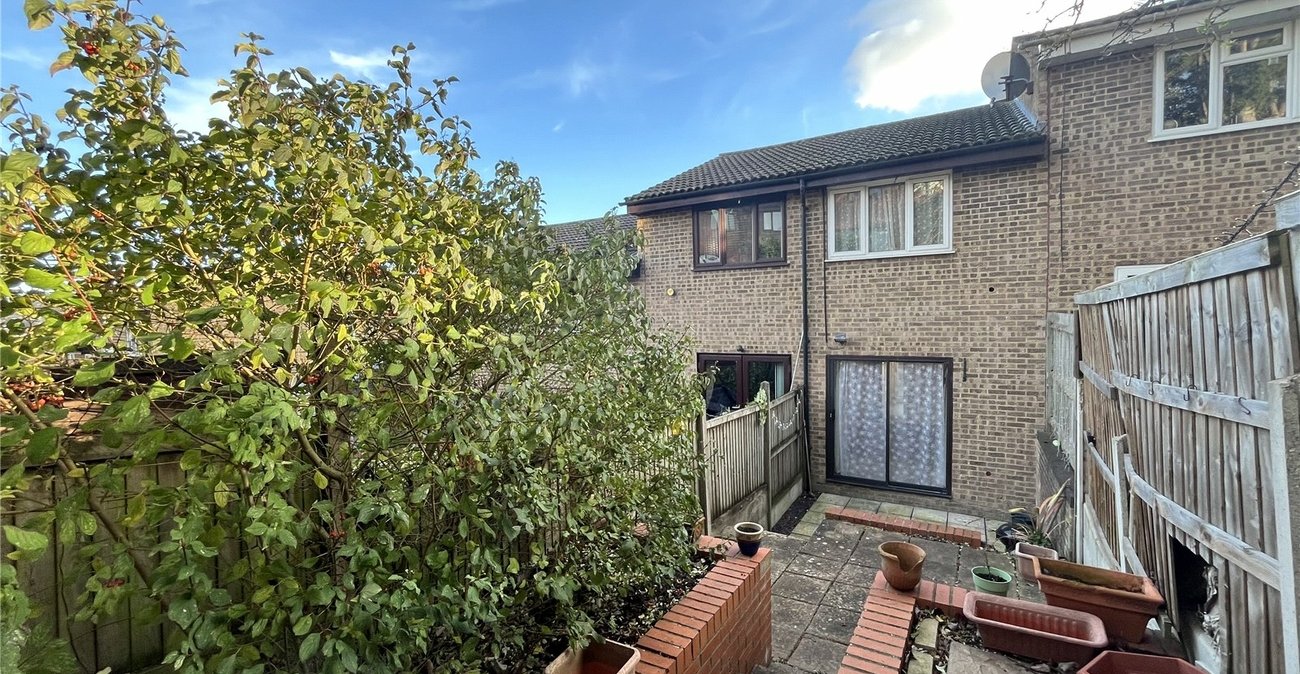 1 bedroom house for sale in Princes Park | Robinson Michael & Jackson