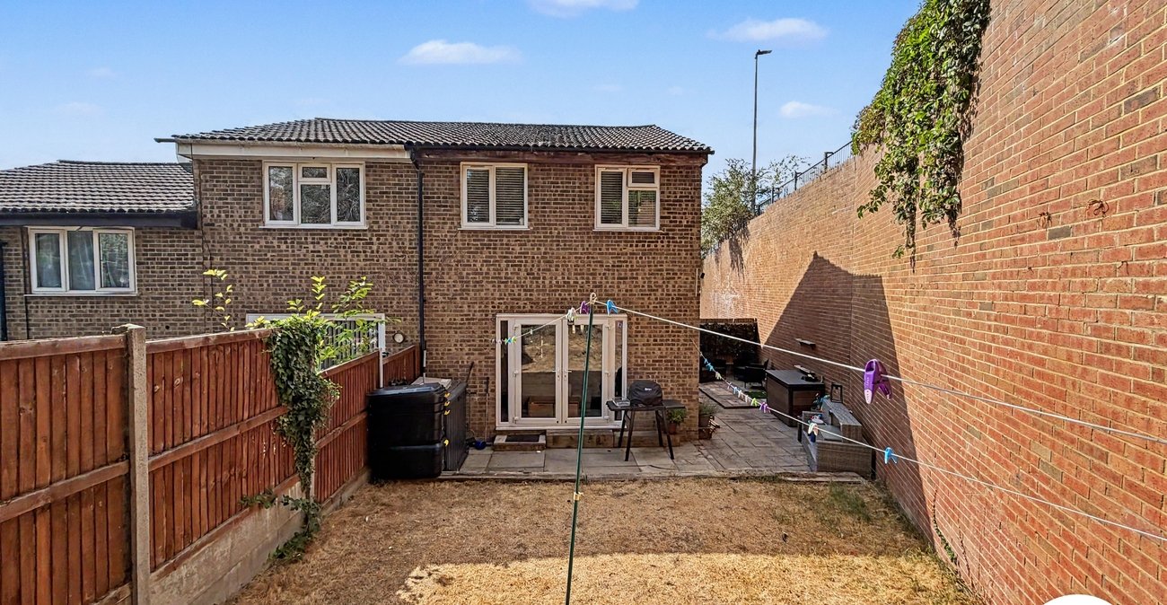 3 bedroom house for sale in Walderslade | Robinson Michael & Jackson