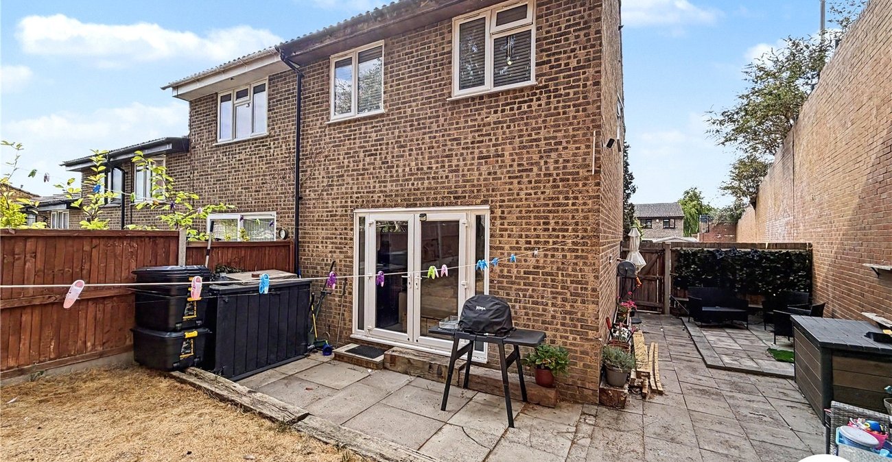 3 bedroom house for sale in Walderslade | Robinson Michael & Jackson