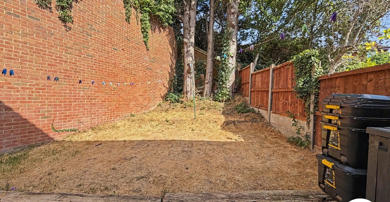 3 bedroom house for sale in Walderslade | Robinson Michael & Jackson