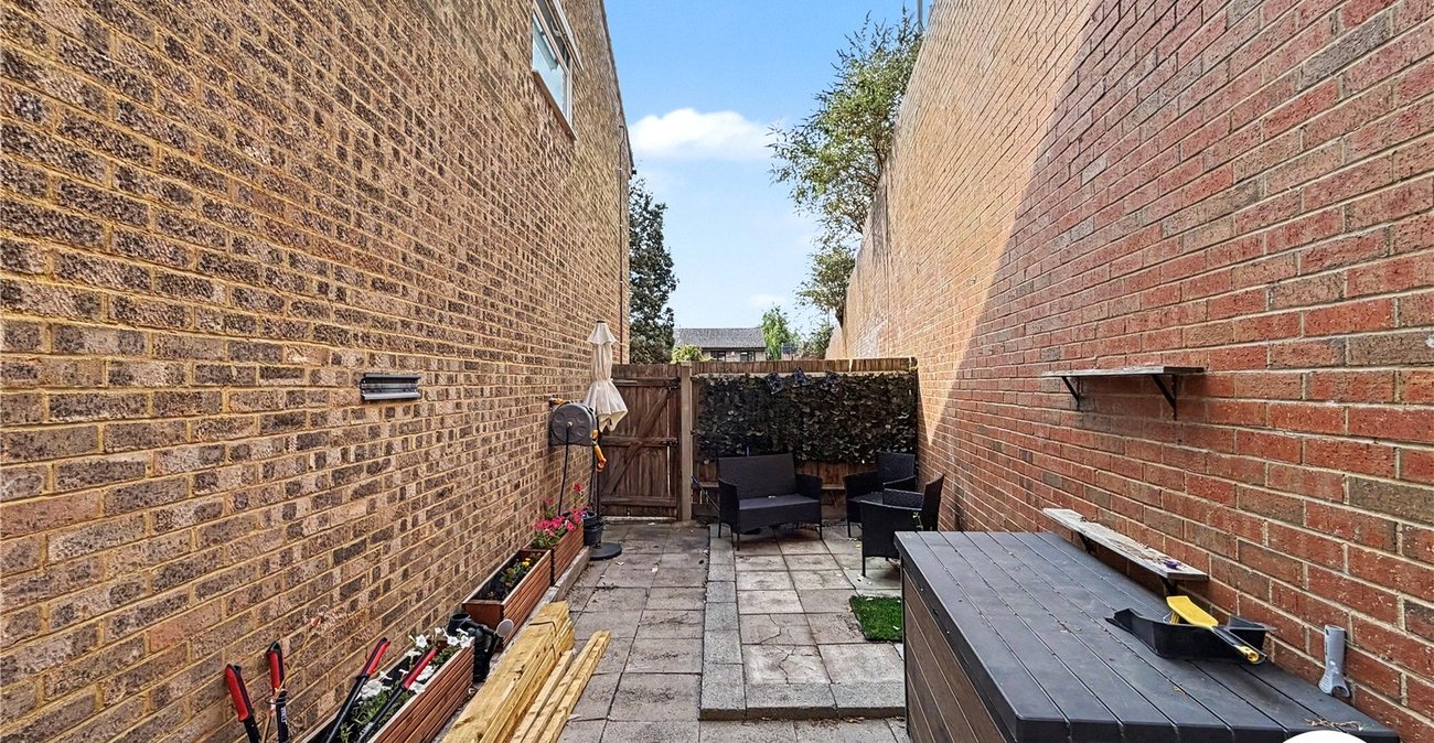 3 bedroom house for sale in Walderslade | Robinson Michael & Jackson