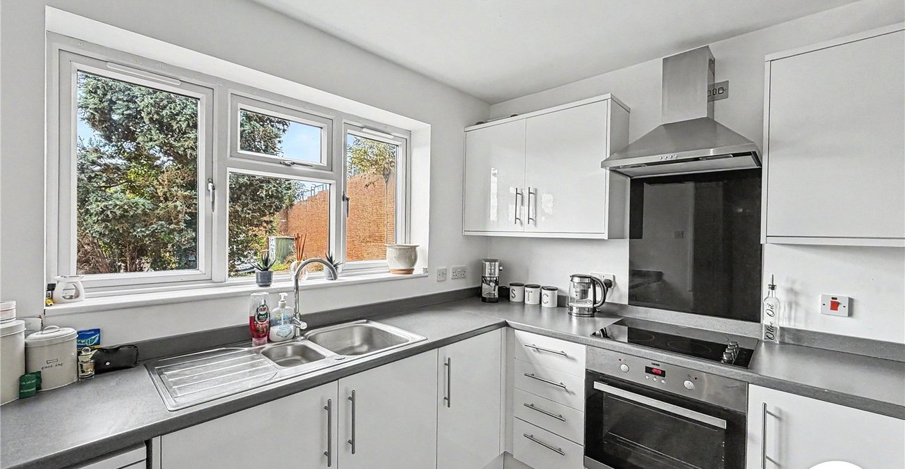 3 bedroom house for sale in Walderslade | Robinson Michael & Jackson