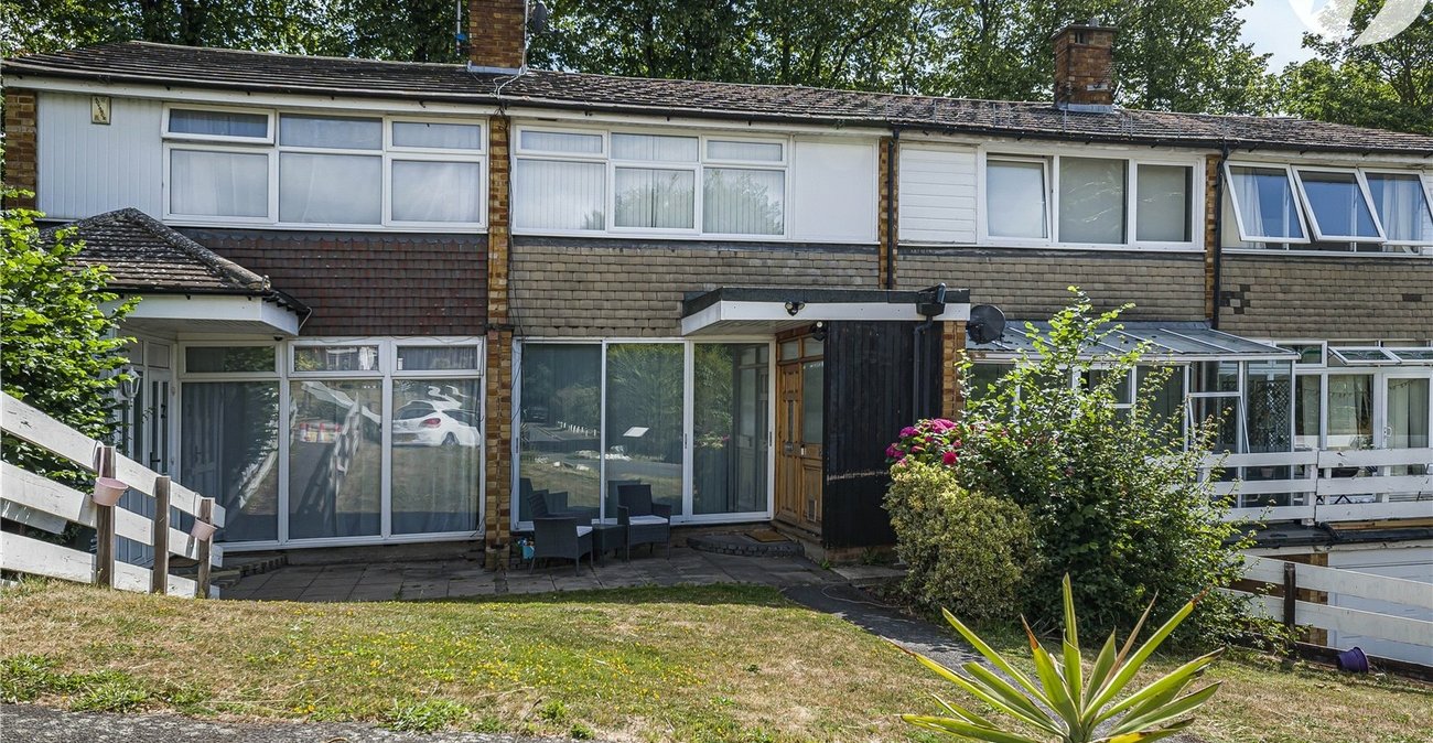 2 bedroom house for sale in Dartford | Robinson Jackson