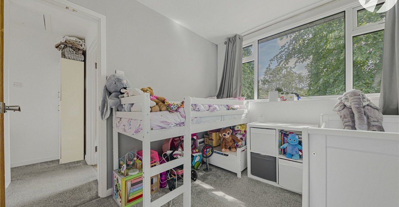 2 bedroom house for sale in Dartford | Robinson Jackson