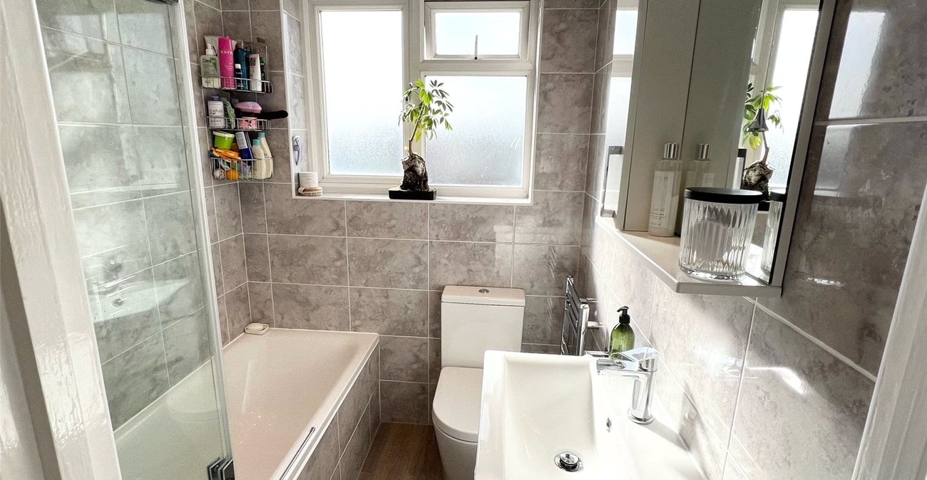 2 bedroom house for sale in South Welling | Robinson Jackson