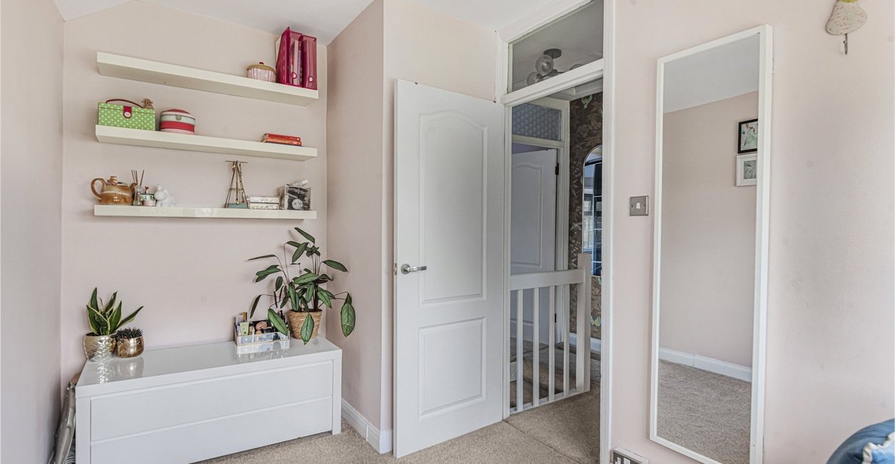 2 bedroom house for sale in Welling | Robinson Jackson