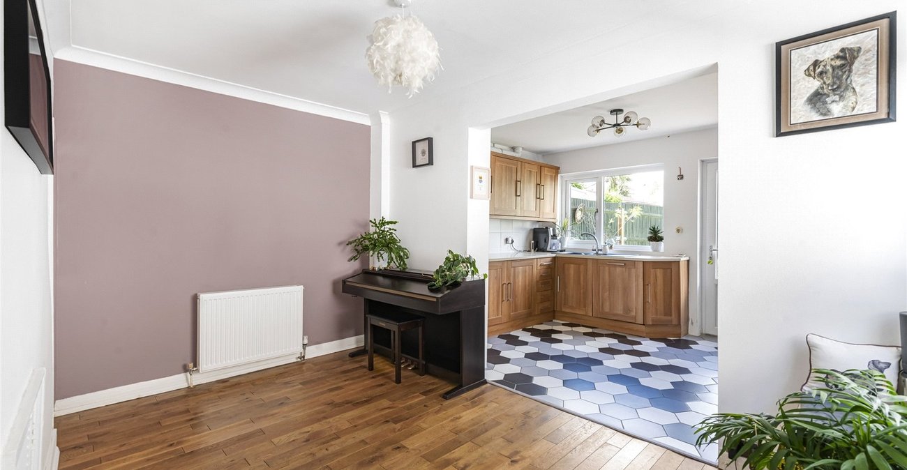 2 bedroom house for sale in Welling | Robinson Jackson