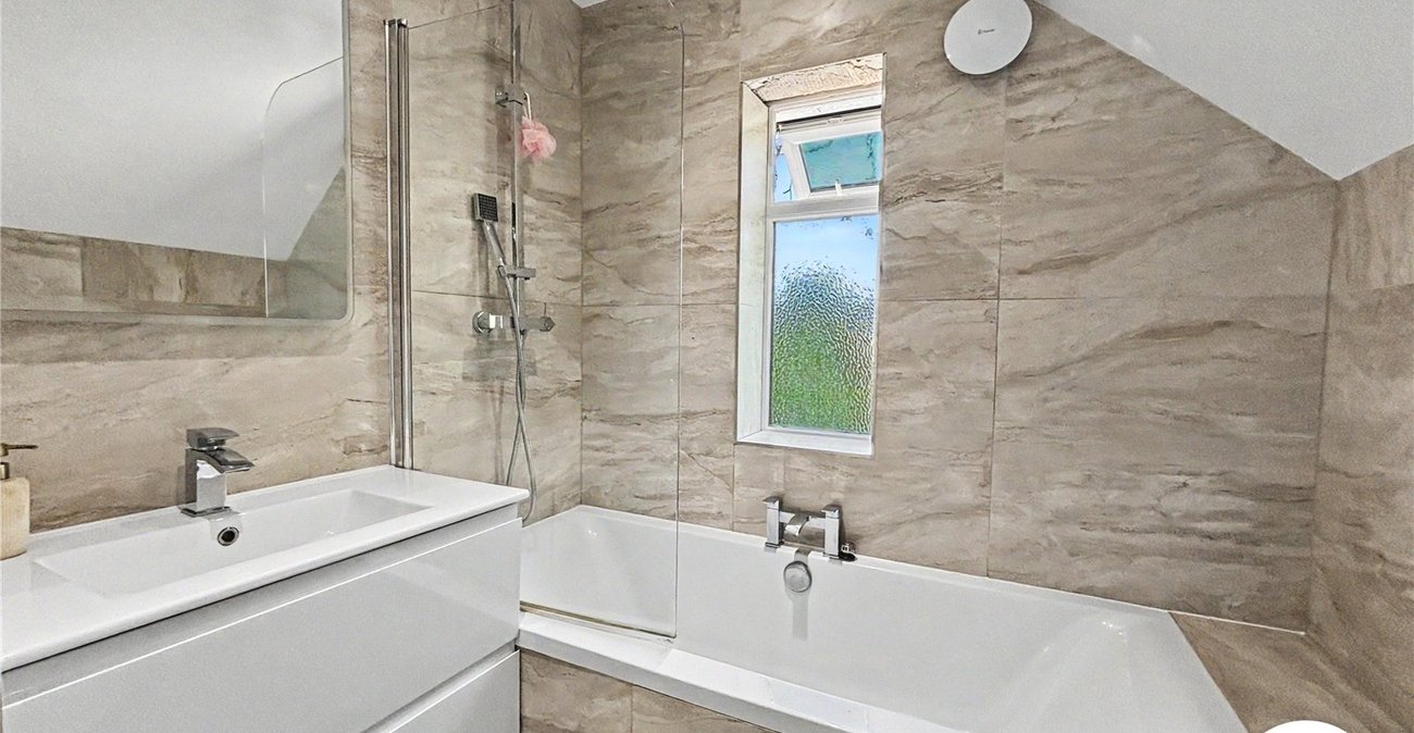 2 bedroom house for sale in Chatham | Robinson Michael & Jackson
