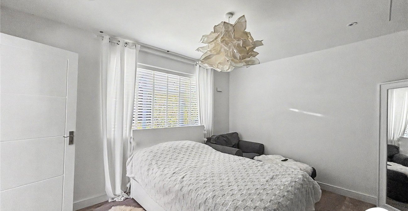 2 bedroom house for sale in Chatham | Robinson Michael & Jackson
