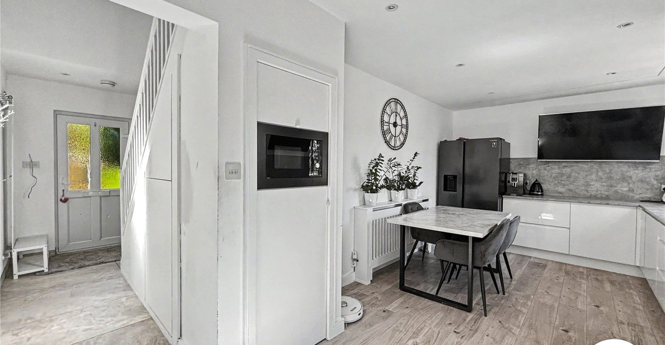 2 bedroom house for sale in Chatham | Robinson Michael & Jackson