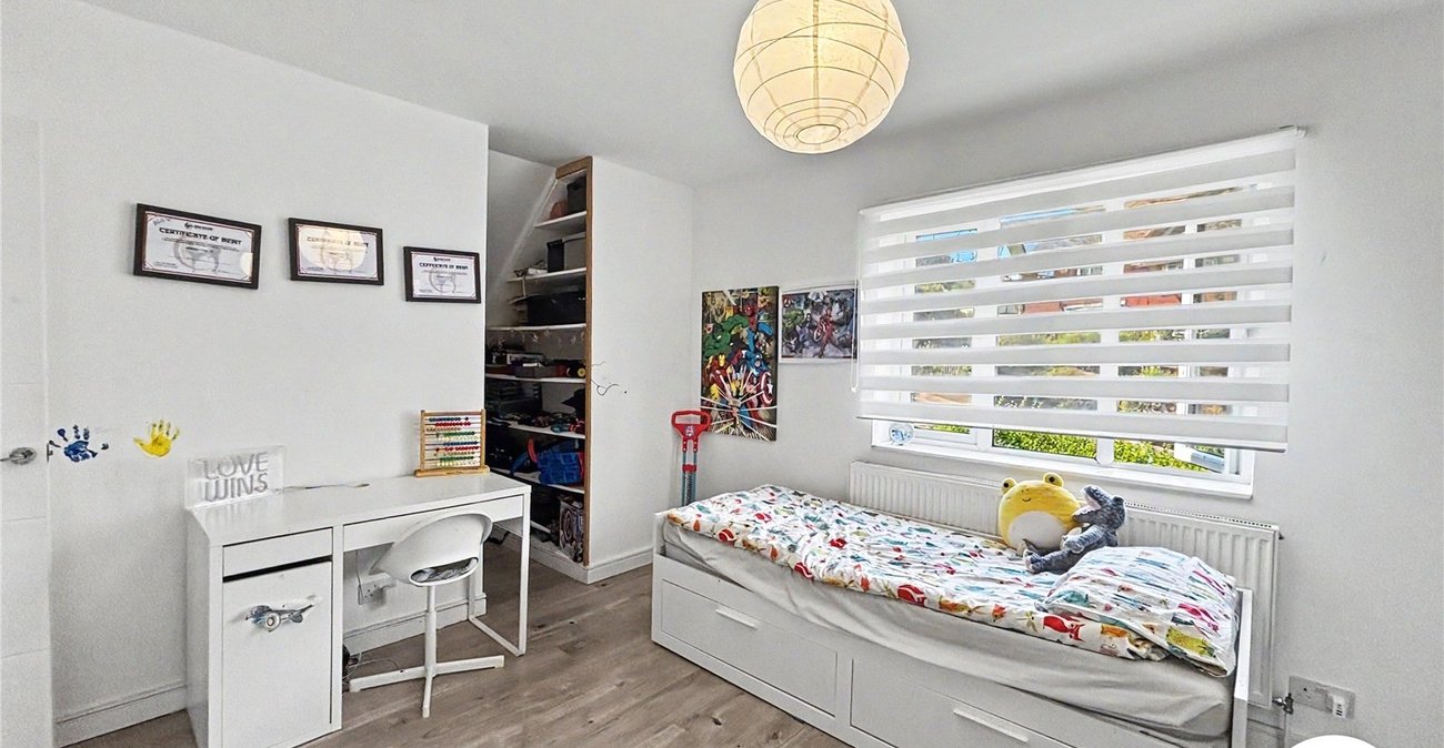 2 bedroom house for sale in Chatham | Robinson Michael & Jackson