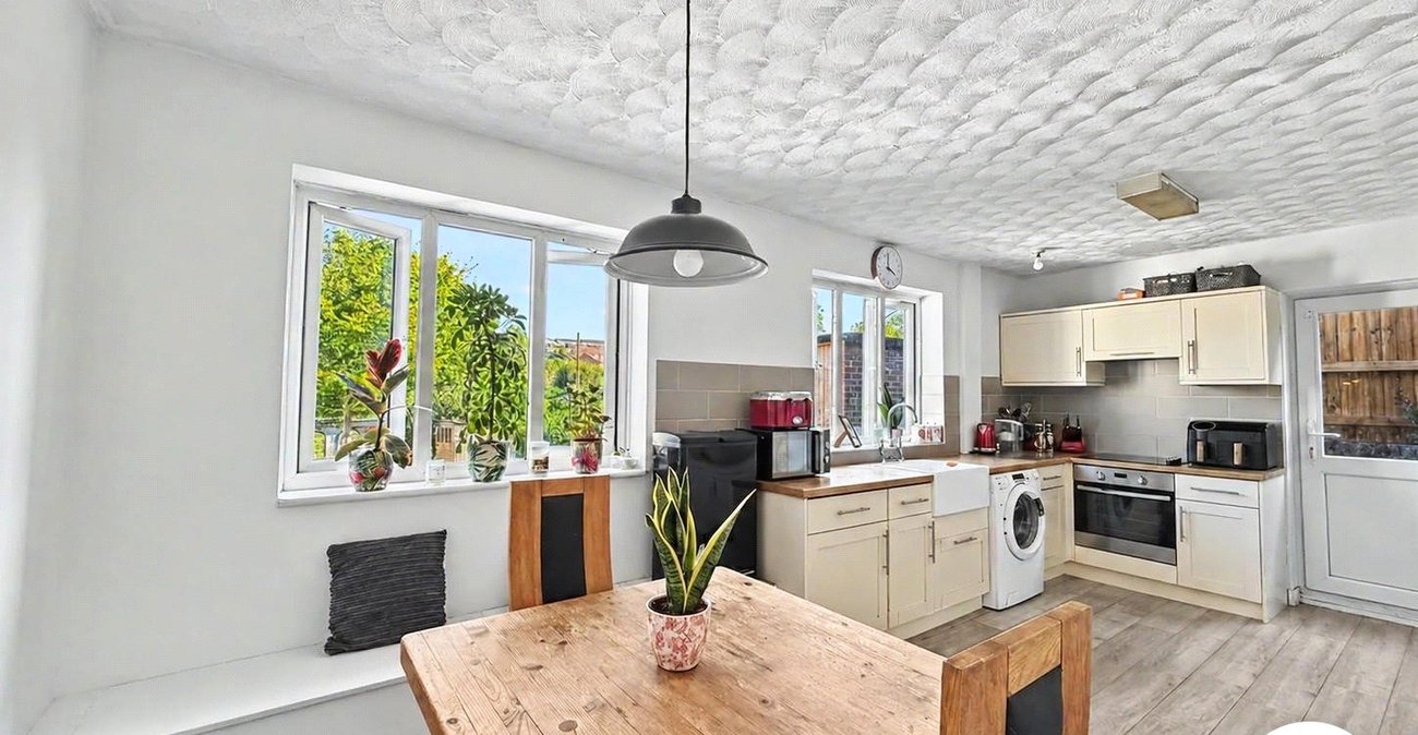 2 bedroom house for sale in Wayfield | Robinson Michael & Jackson