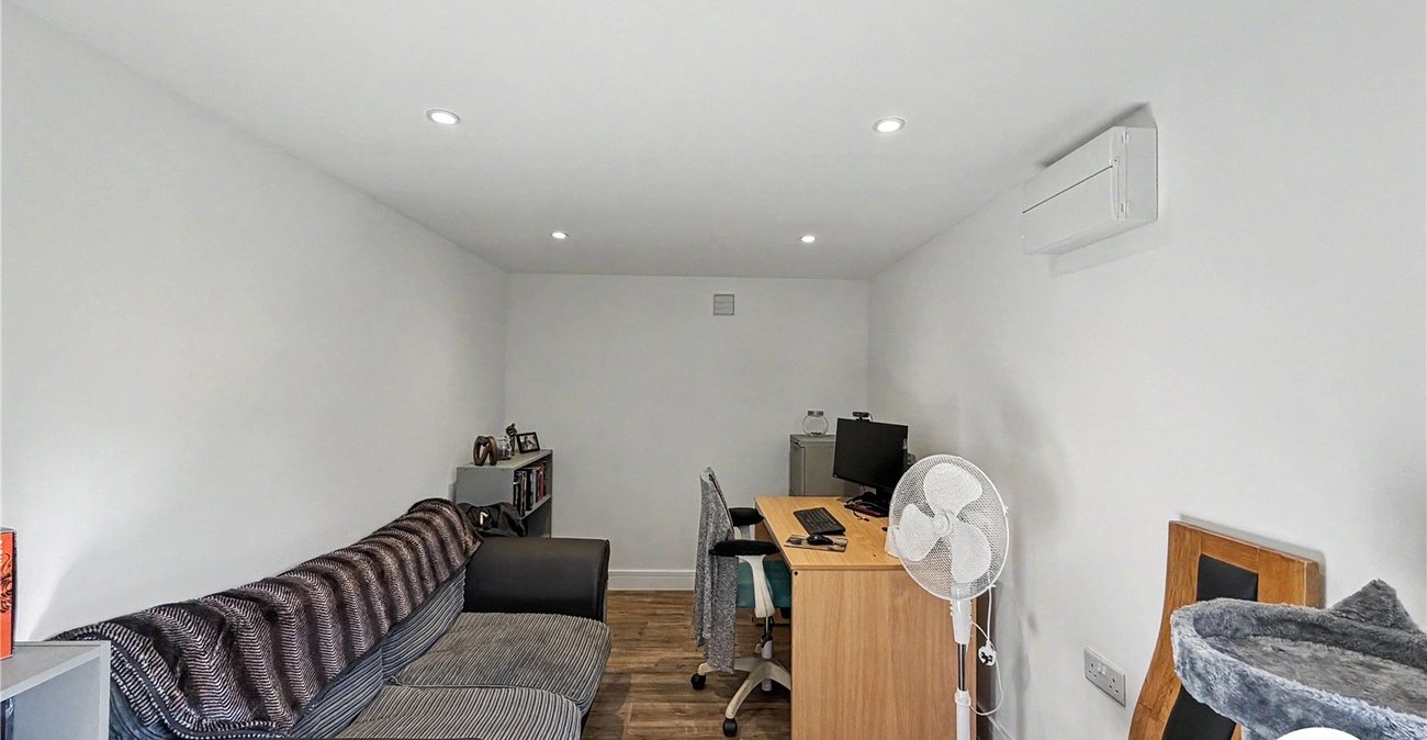 2 bedroom house for sale in Wayfield | Robinson Michael & Jackson