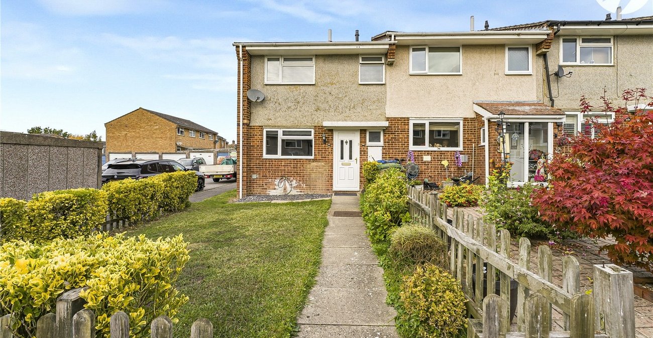 3 bedroom house for sale in South Darenth | Robinson Jackson