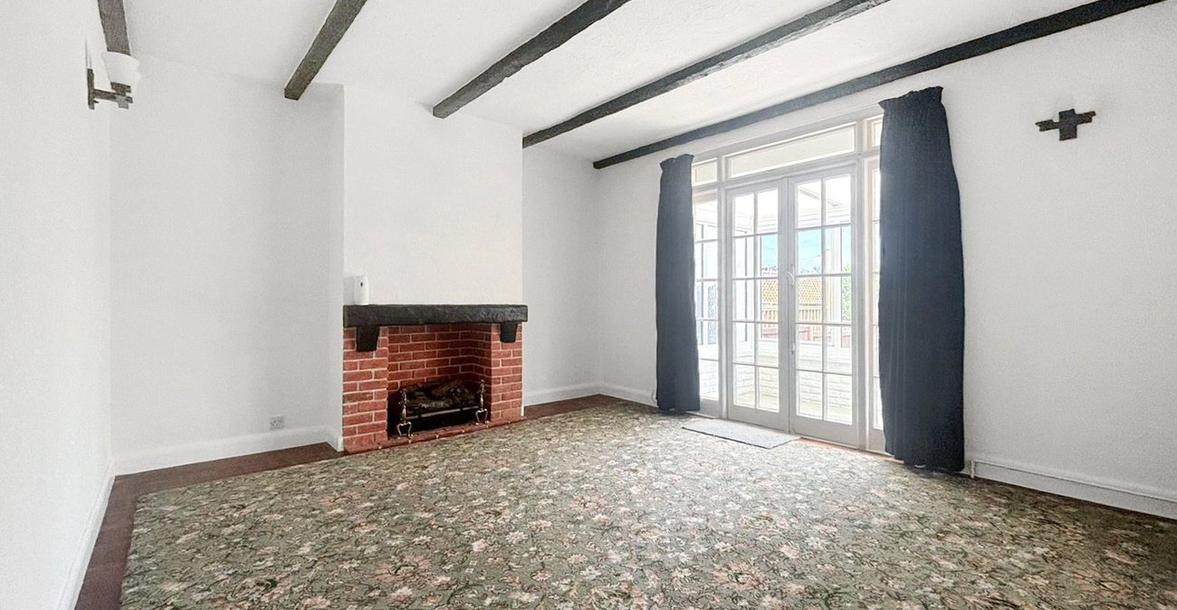 3 bedroom bungalow for sale in Bexley | Robinson Jackson