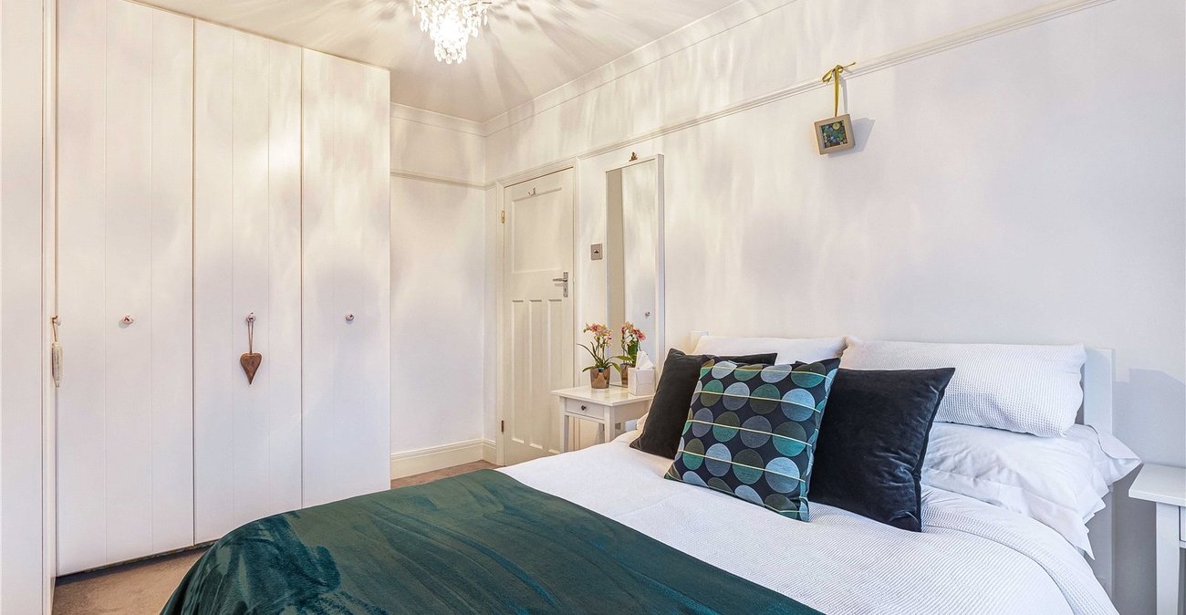 3 bedroom house for sale in Welling | Robinson Jackson